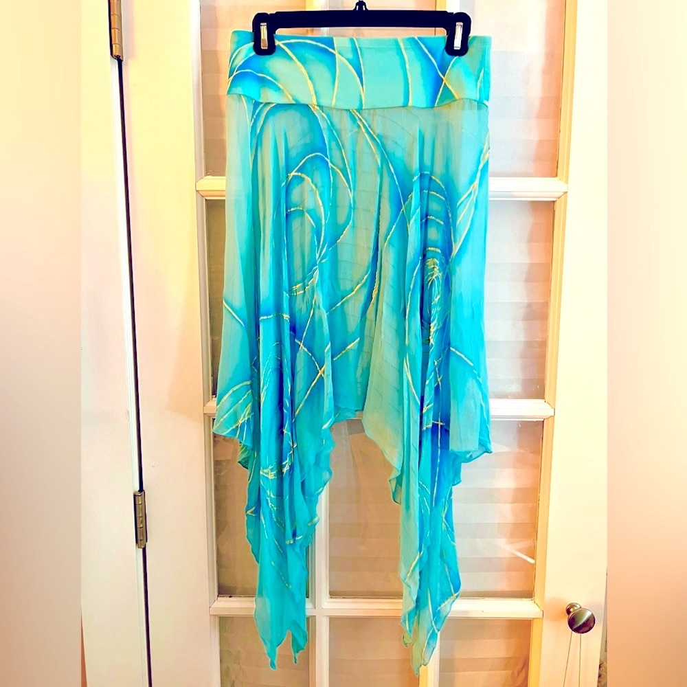 100% Silk Oberson 
Resort Cruise Designer Pool Beach Skirt EUC S